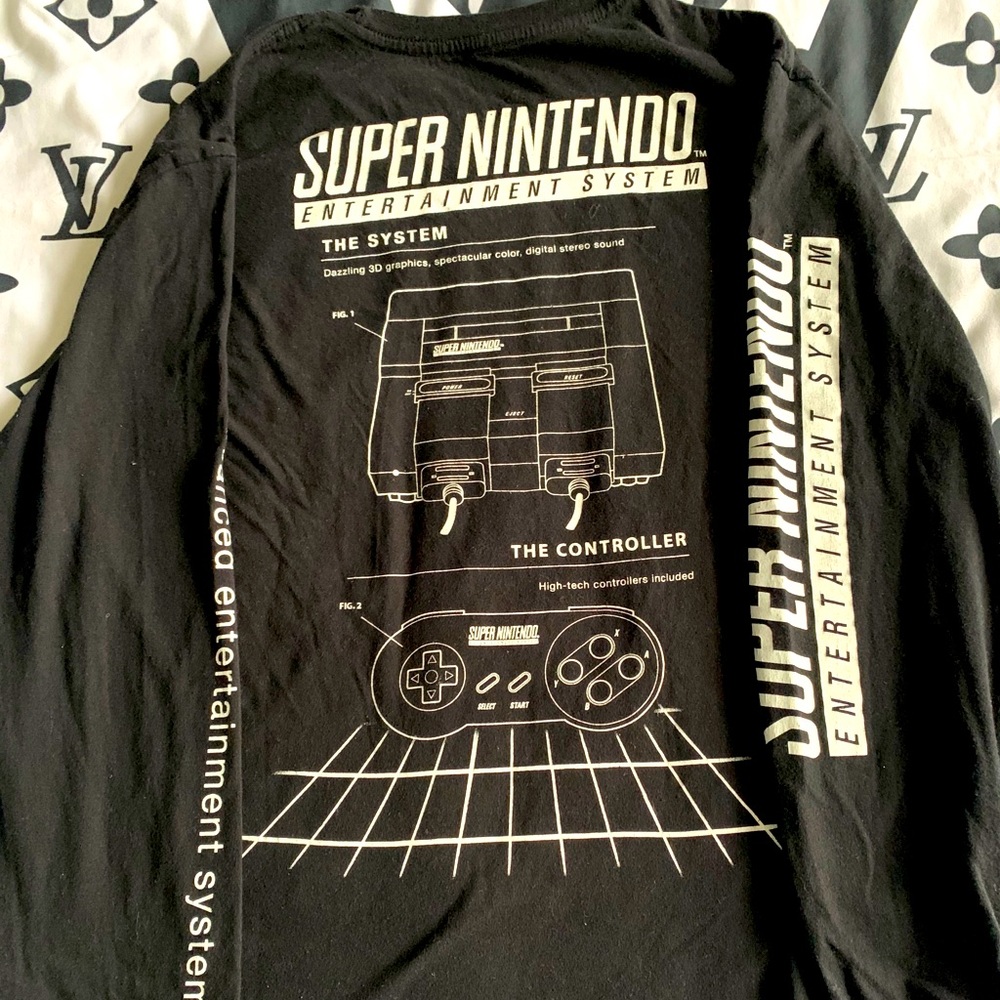 nintendo super long sleeve
